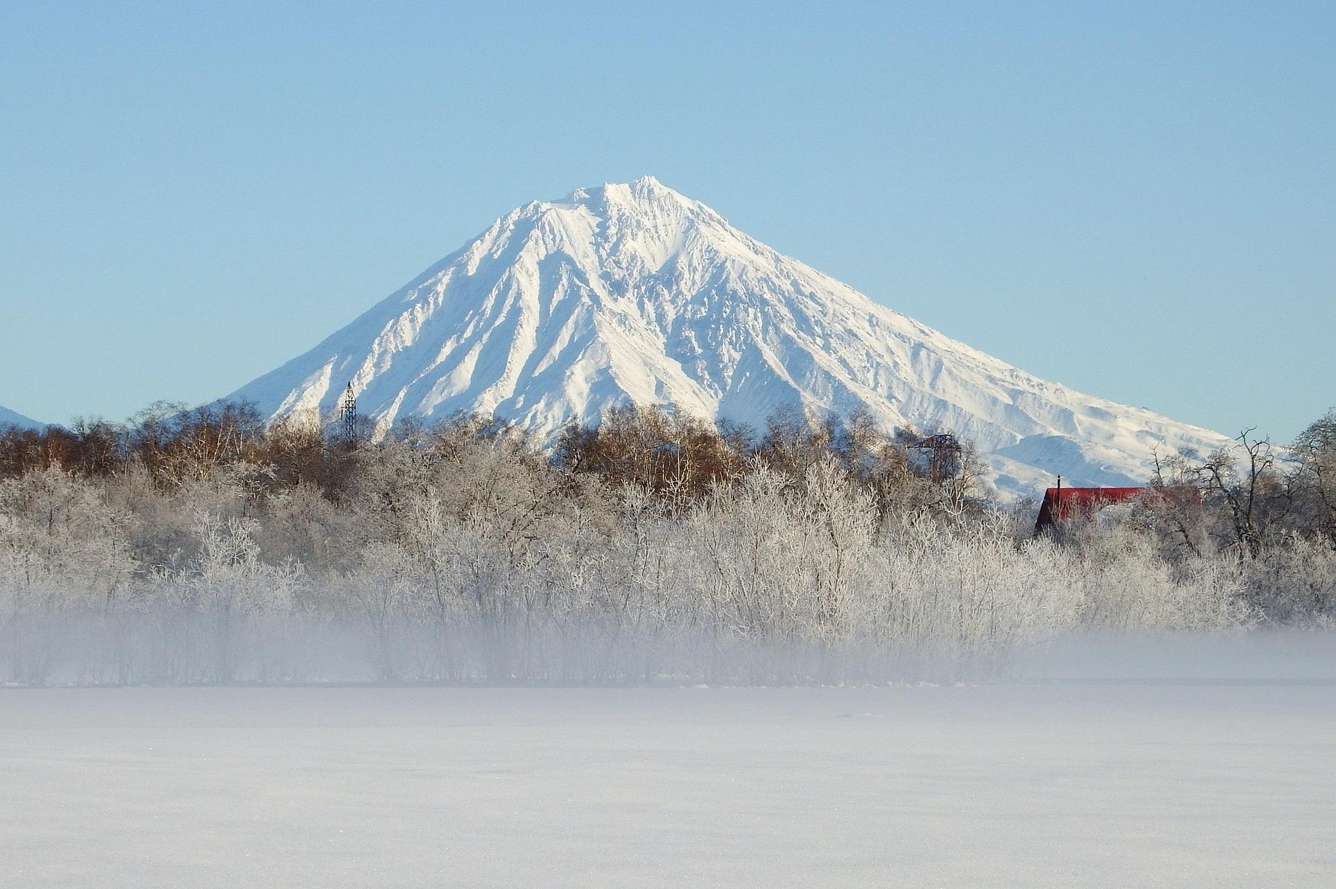🏔 Тур к вулкану Корякская Сопка (Камчатка): приключение на высоте 3456 м